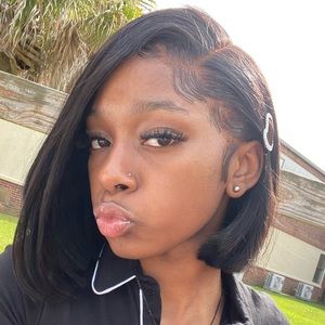 Meet your Posher, Josalyn